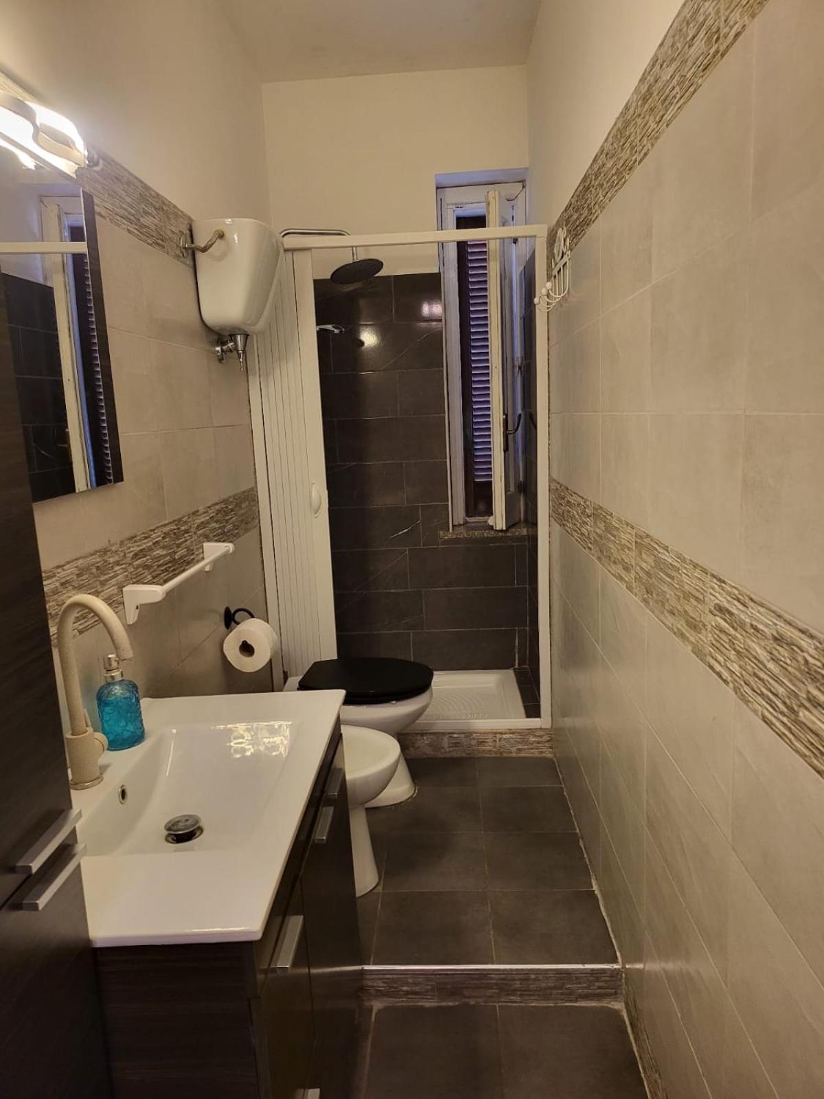 Due Minuti Dal Mare Con Balcone Vista Mare Apartment โตรเปอา ภายนอก รูปภาพ